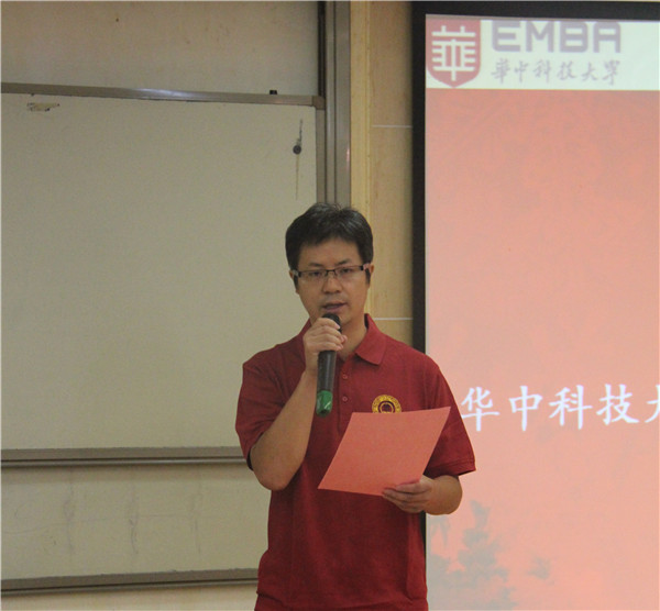 老学员代表2012级春季班吴庆军_副本.jpg